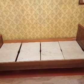 krowat кровать