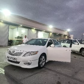 Toyota Camry 2010