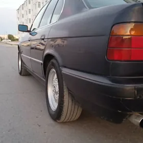 BMW 525 1993