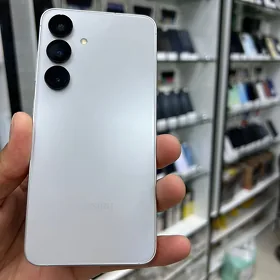 samsung S24 8/256Gb