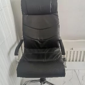 kresla koja ofisnyy