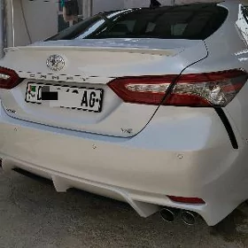 Toyota Camry 2018