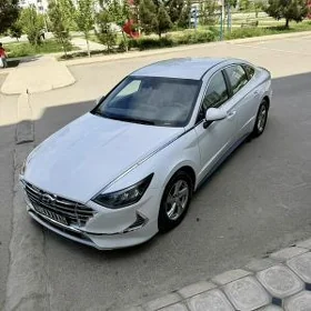 Hyundai Sonata 2021
