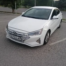 Hyundai Elantra 2019