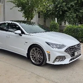Hyundai Sonata 2022