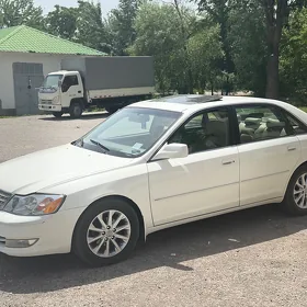 Toyota Avalon 2003