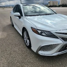 Toyota Camry 2022