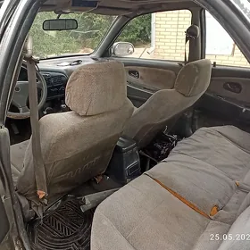 Mitsubishi Galant 1993