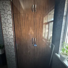шкаф  şkaf