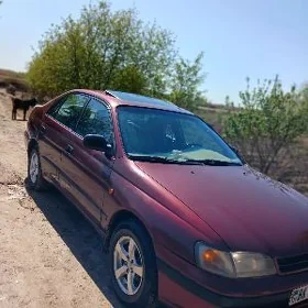 Toyota Carina 1995