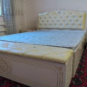 spalni mebel