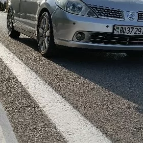 Nissan Tiida 2007