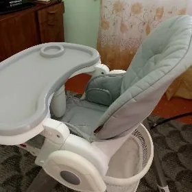 детский столик