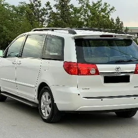 Toyota Sienna 2009