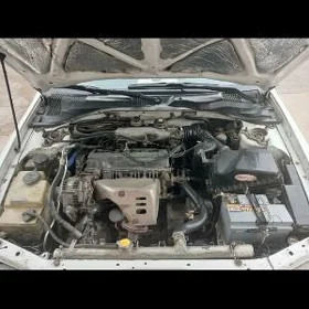 Toyota Corona 1999