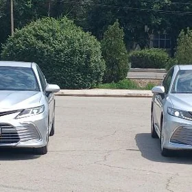Toyota Camry 2021