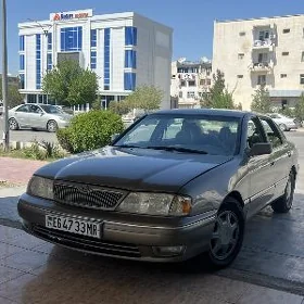 Toyota Avalon 1999