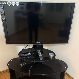 телевизор Samsung