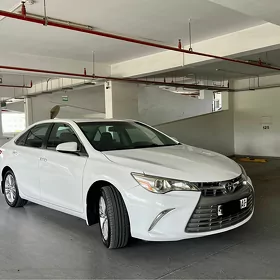Toyota Camry 2016