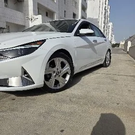 Hyundai Elantra 2021