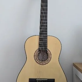 Klasik Gitar
