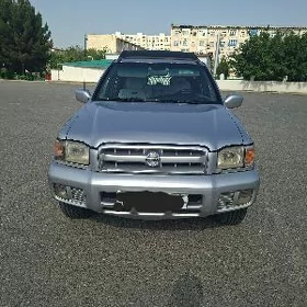 Nissan Pathfinder 2002