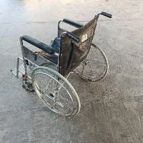 Inwolidnyy kolyaska