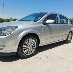 Opel Astra 2005