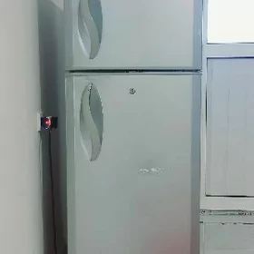 holodilnik LG expresscool