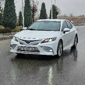 Toyota Camry 2022