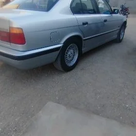 BMW 525 1990