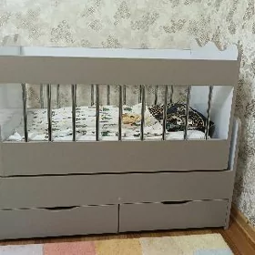 манеж  maneź