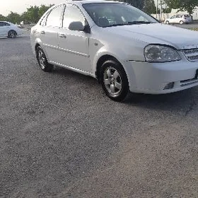 Daewoo Lacetti 2004