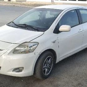 Toyota Yaris 2008