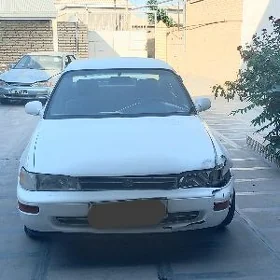 Toyota Corolla 1992