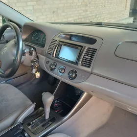 Toyota Camry 2003