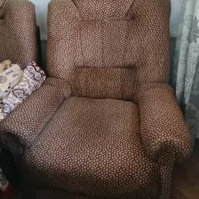Диван, 2 креслa /Diwan,2kreslo