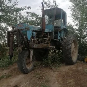 MTZ T-28 1995