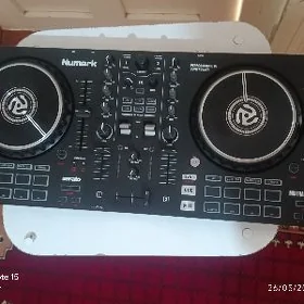 Dj Pult Numark