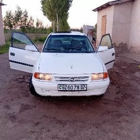 Opel Astra 1992