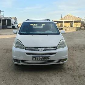 Toyota Sienna 2003