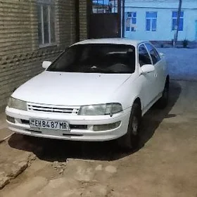 Toyota Carina 1995
