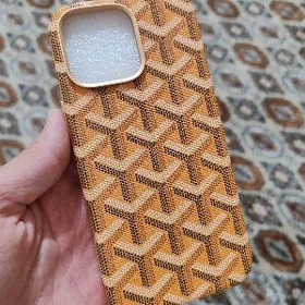 cehol iPhone 16pro max
