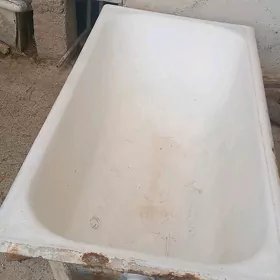 Ванна чугунная