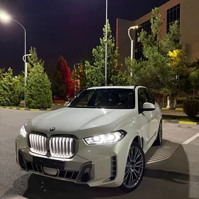 BMW X5 M 2024