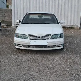 Nissan Cefiro 1995