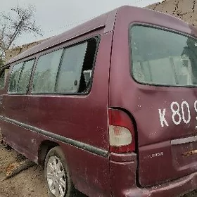 Hyundai H100 2000