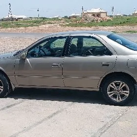 Toyota Camry 1999