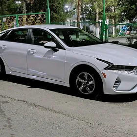 Kia K5 2021