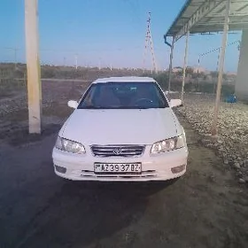 Toyota Camry 2001